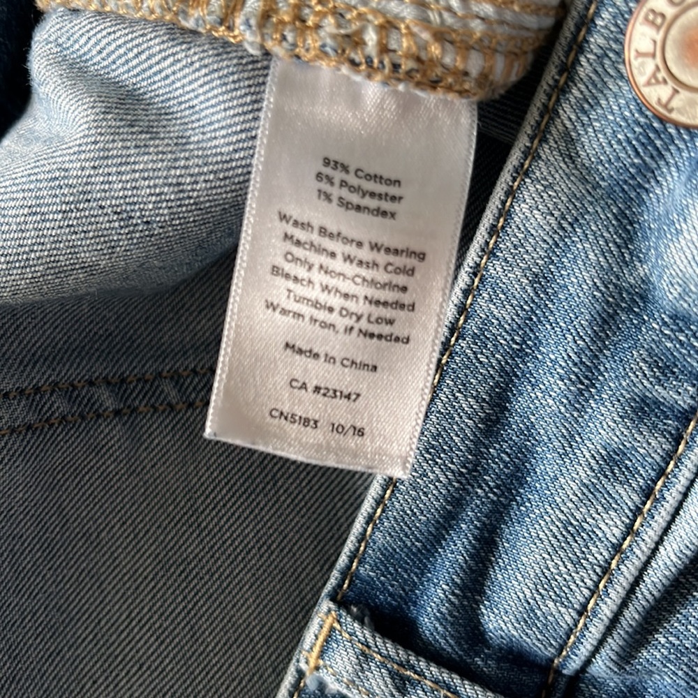 Jeans - Picture 3 of 4